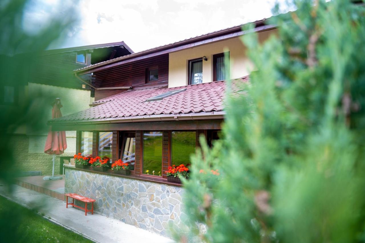 Pensiunea Campionilor Predeal Exterior photo